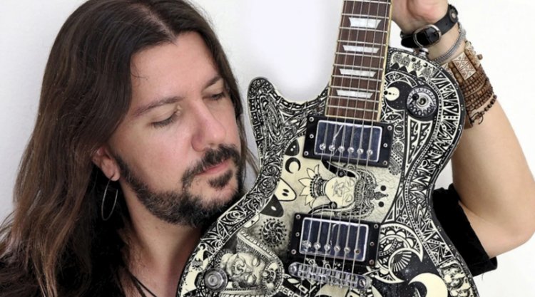 Thiago Valle (Gypsy Tears) participa do Salão de Arte de Paraty