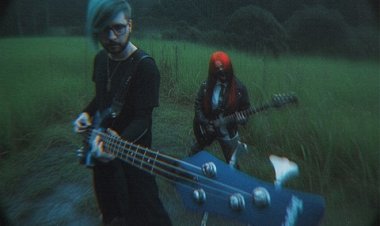 Brsk Gene une psicodelia digital e metal alternativo no videoclipe de "Fala Comigo"