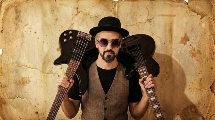 Bizarre Bathtub Battle lança videoclipe de "The Mascarade of Candy Wires"
