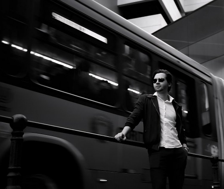 Samuel Bueno abre os caminhos do EP "A Voz do Verso"